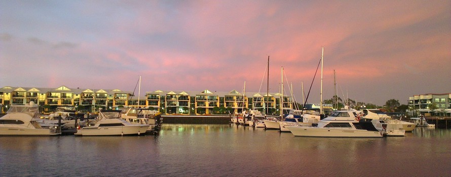 Raby Bay Marina in Cleveland